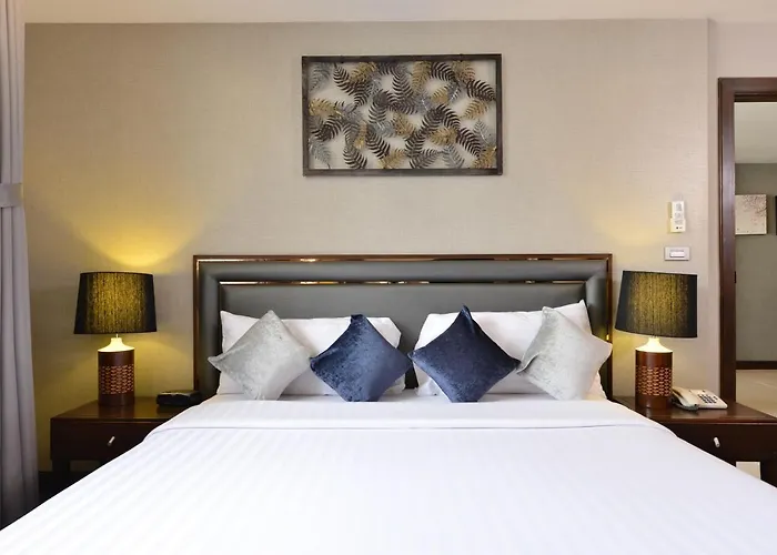 Grand Asoke Boutique